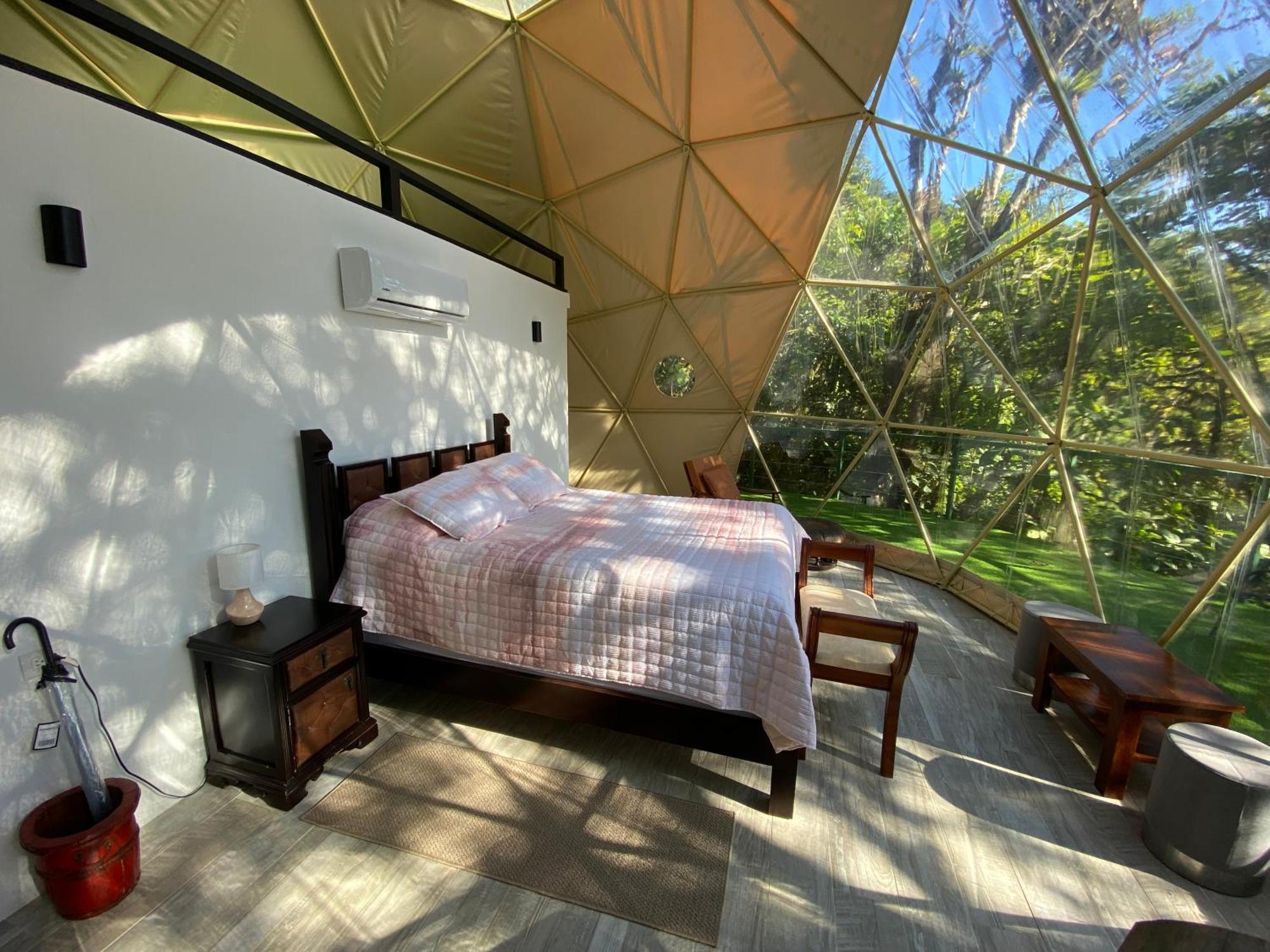 Отель Way To Heaven Glamping Монте-Верде Экстерьер фото
