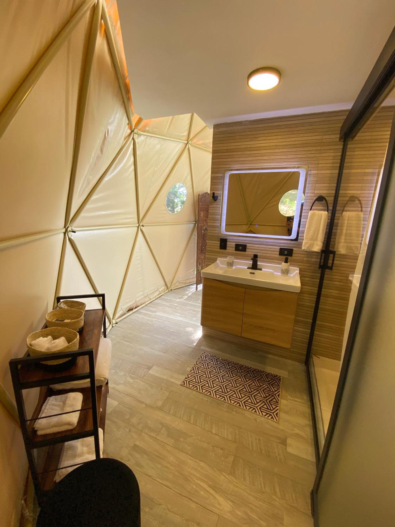 Отель Way To Heaven Glamping Монте-Верде Экстерьер фото